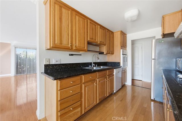 100 Loma 301, Long Beach, CA 90803