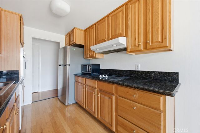 100 Loma 301, Long Beach, CA 90803