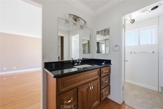100 Loma 301, Long Beach, CA 90803
