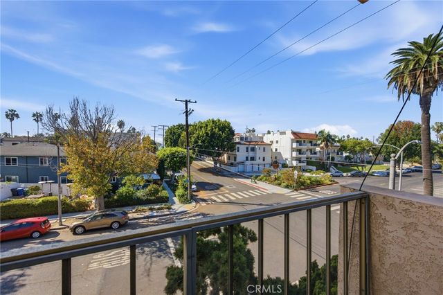 100 Loma 301, Long Beach, CA 90803