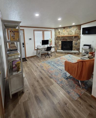 256 Dogwood Lane, Wisconsin Dells, WI 53965