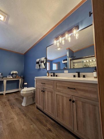 256 Dogwood Lane, Wisconsin Dells, WI 53965