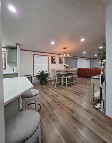 256 Dogwood Lane, Wisconsin Dells, WI 53965