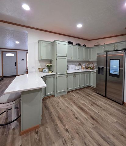 256 Dogwood Lane, Wisconsin Dells, WI 53965