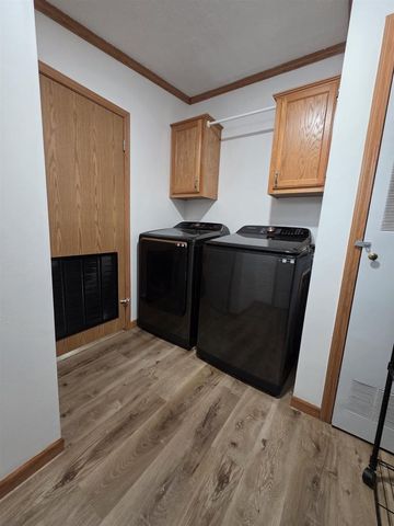 256 Dogwood Lane, Wisconsin Dells, WI 53965