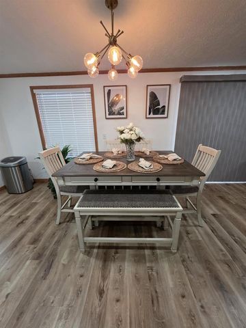 256 Dogwood Lane, Wisconsin Dells, WI 53965