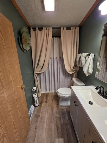 256 Dogwood Lane, Wisconsin Dells, WI 53965