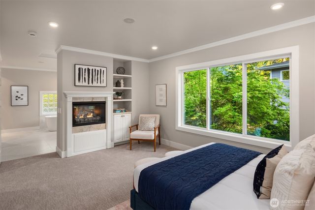 9732 Slater Avenue NE, Kirkland, WA 98033