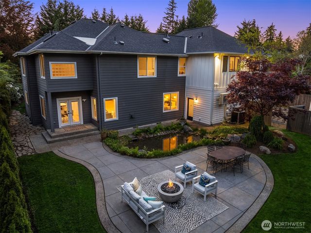 9732 Slater Avenue NE, Kirkland, WA 98033