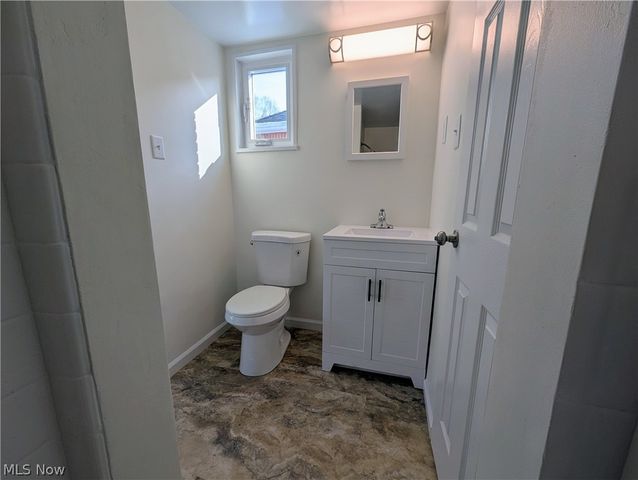 597 Hemlock Drive, Euclid, OH 44132