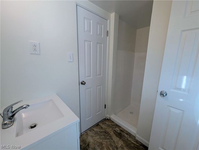 597 Hemlock Drive, Euclid, OH 44132