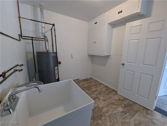 597 Hemlock Drive, Euclid, OH 44132