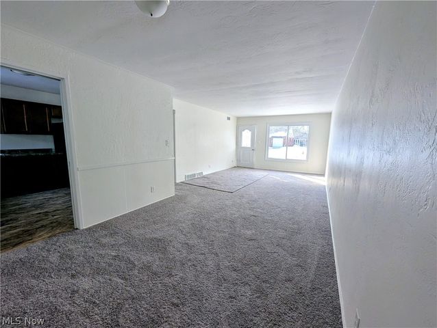 597 Hemlock Drive, Euclid, OH 44132