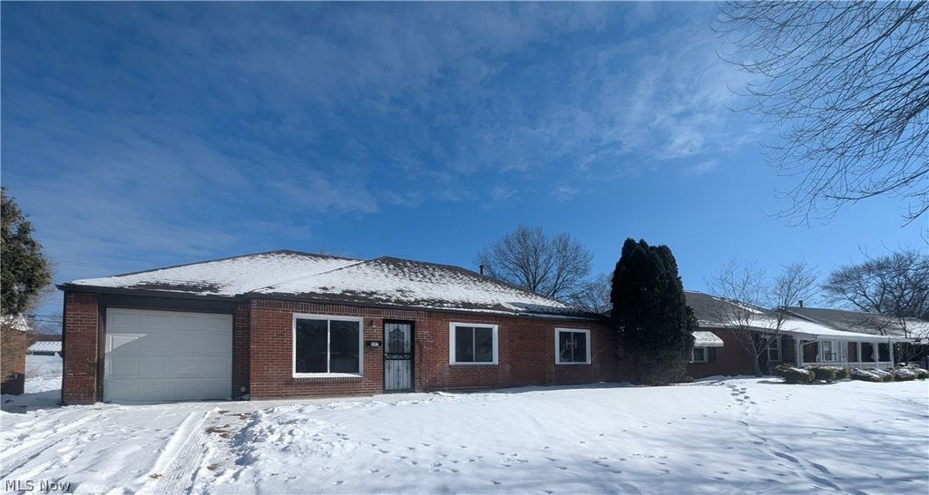 597 Hemlock Drive, Euclid, OH 44132