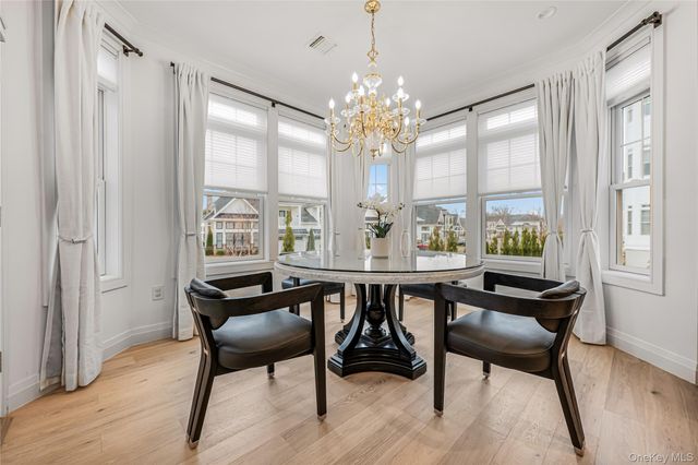 21105 Aspenwood Drive, Plainview, NY 11803