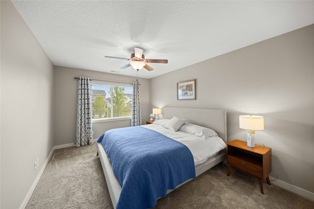 570 NE Brookshire Drive, Waukee, IA 50263