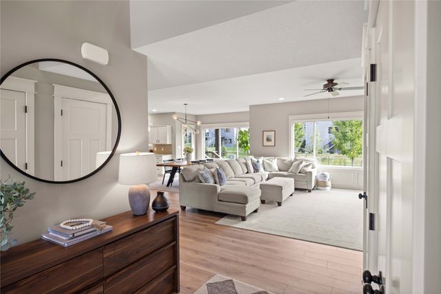 570 NE Brookshire Drive, Waukee, IA 50263