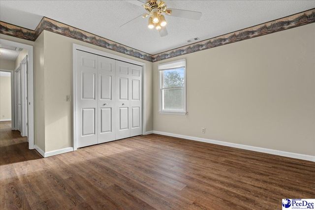 618 E Cricklewood Dr., Florence, SC 29505