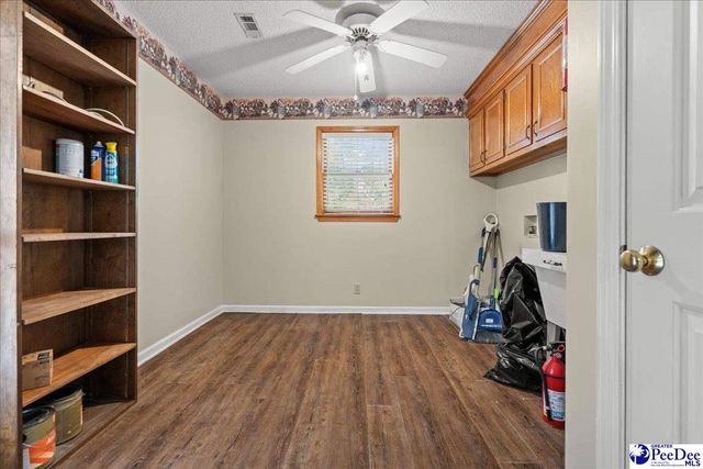 618 E Cricklewood Dr., Florence, SC 29505