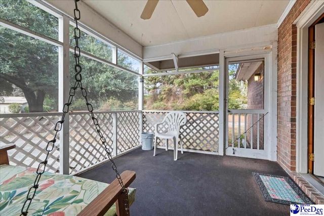 618 E Cricklewood Dr., Florence, SC 29505