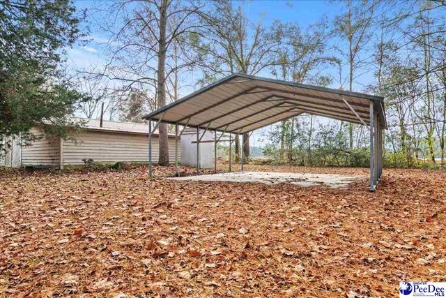 618 E Cricklewood Dr., Florence, SC 29505