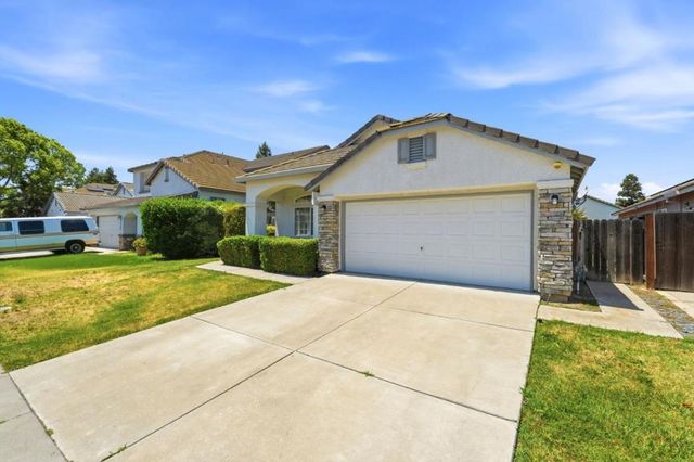 1971 Crutchfield Lane, Manteca, CA 95336
