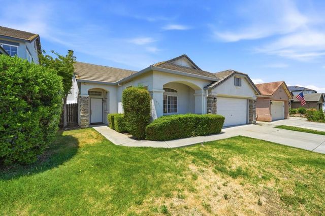 1971 Crutchfield Lane, Manteca, CA 95336