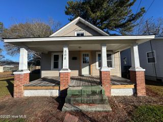 508 Bank Street, Elizabeth City, NC 27909