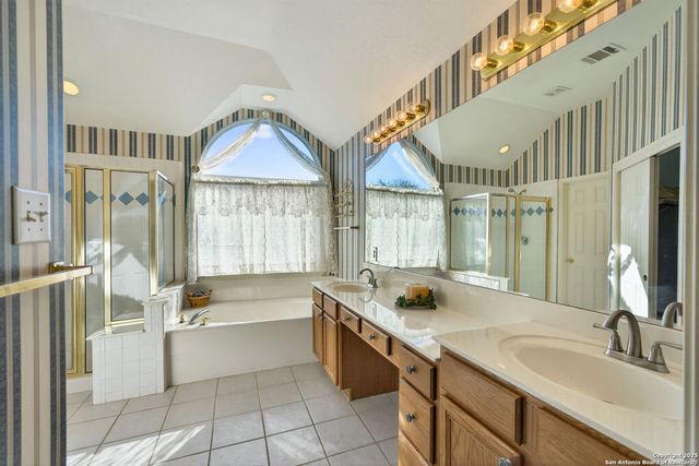 19527 Mill Oak, San Antonio, TX 78258