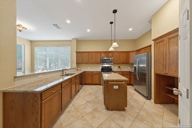 19527 Mill Oak, San Antonio, TX 78258