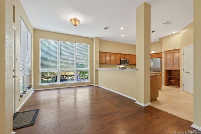 19527 Mill Oak, San Antonio, TX 78258