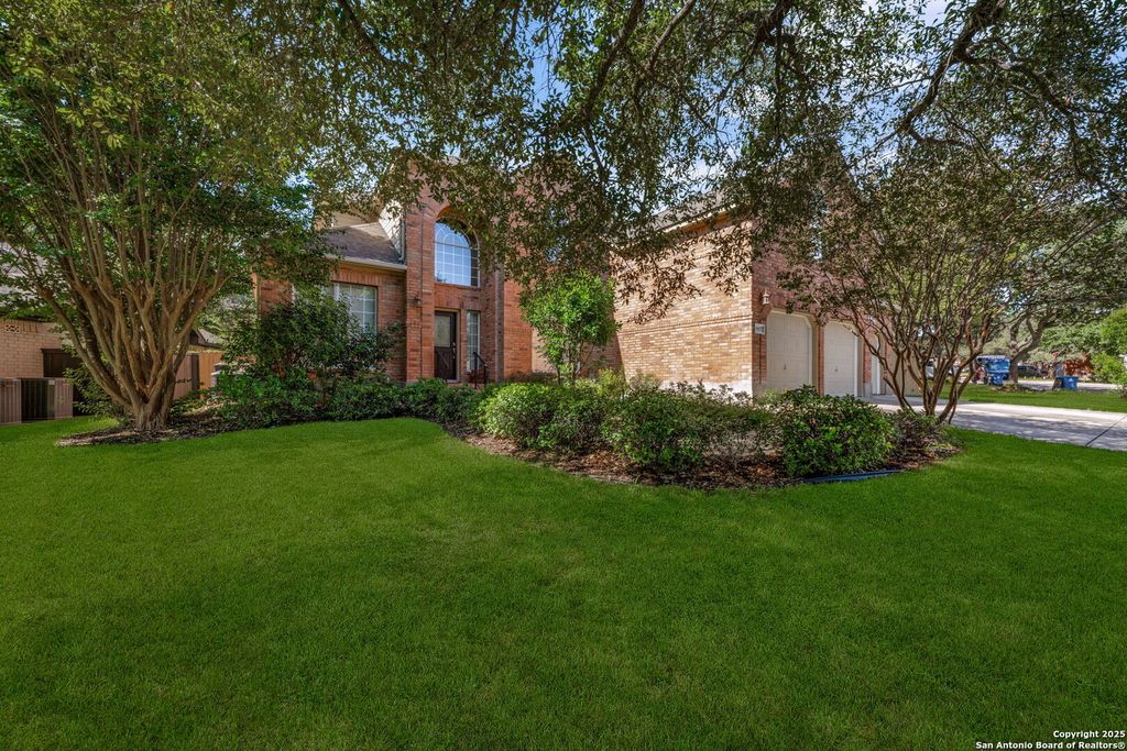 19527 Mill Oak, San Antonio, TX 78258