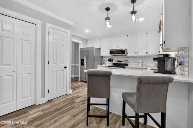 1704 Ridgeway Street W, Wilson, NC 27893