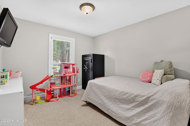 1704 Ridgeway Street W, Wilson, NC 27893