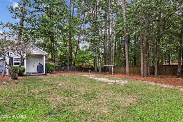 1704 Ridgeway Street W, Wilson, NC 27893