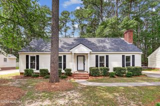 1704 Ridgeway Street W, Wilson, NC 27893