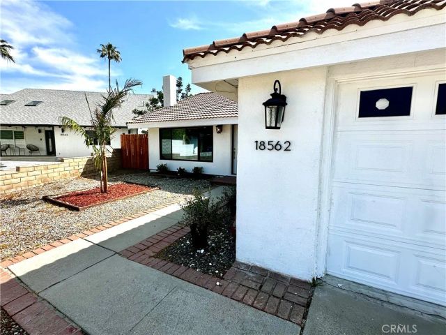 18562 Stare, Northridge, CA 91324