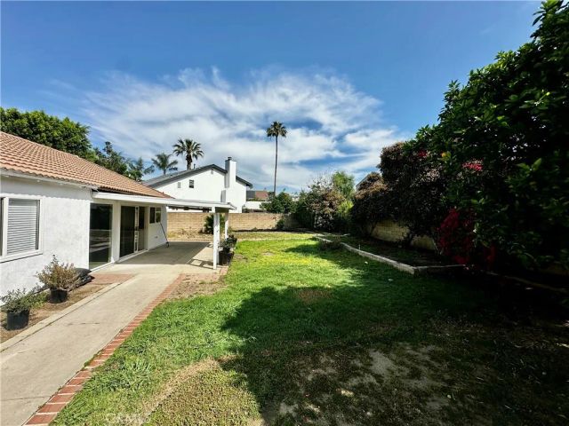 18562 Stare, Northridge, CA 91324