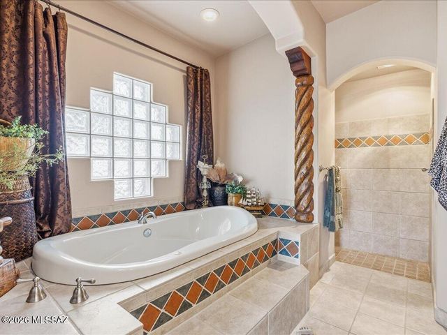 3050 S Quail Trail, Tucson, AZ 85730