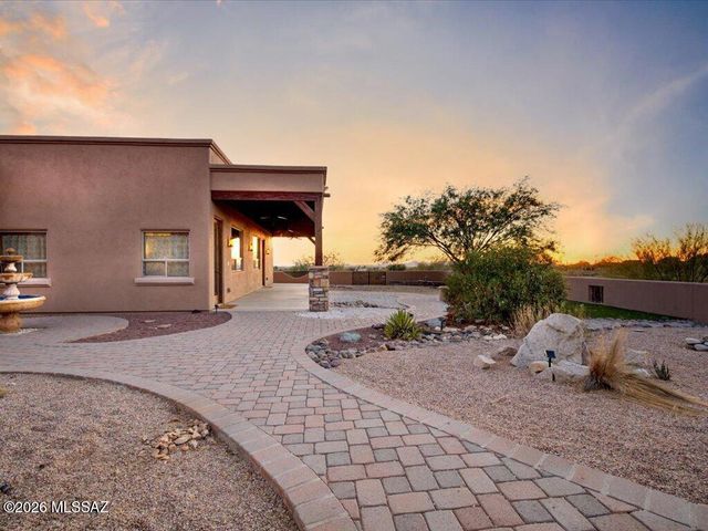 3050 S Quail Trail, Tucson, AZ 85730