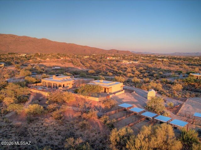 3050 S Quail Trail, Tucson, AZ 85730