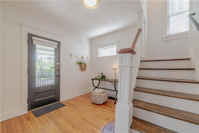 87 Paige Street, Rochester, NY 14619