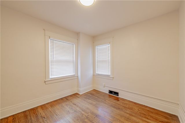 87 Paige Street, Rochester, NY 14619