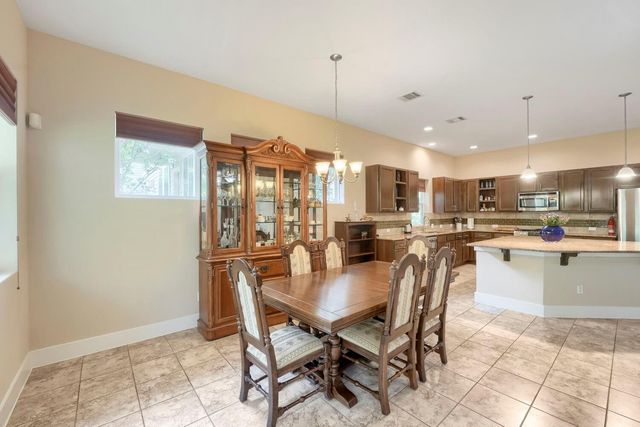 805 Waterfall WAY, Austin, TX 78753