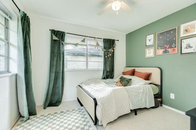 621 Southside Drive, Angleton, TX 77515
