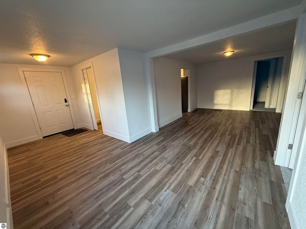 Image 12 of property listing at 1012 S Lansing, Mt Pleasant, MI 48858