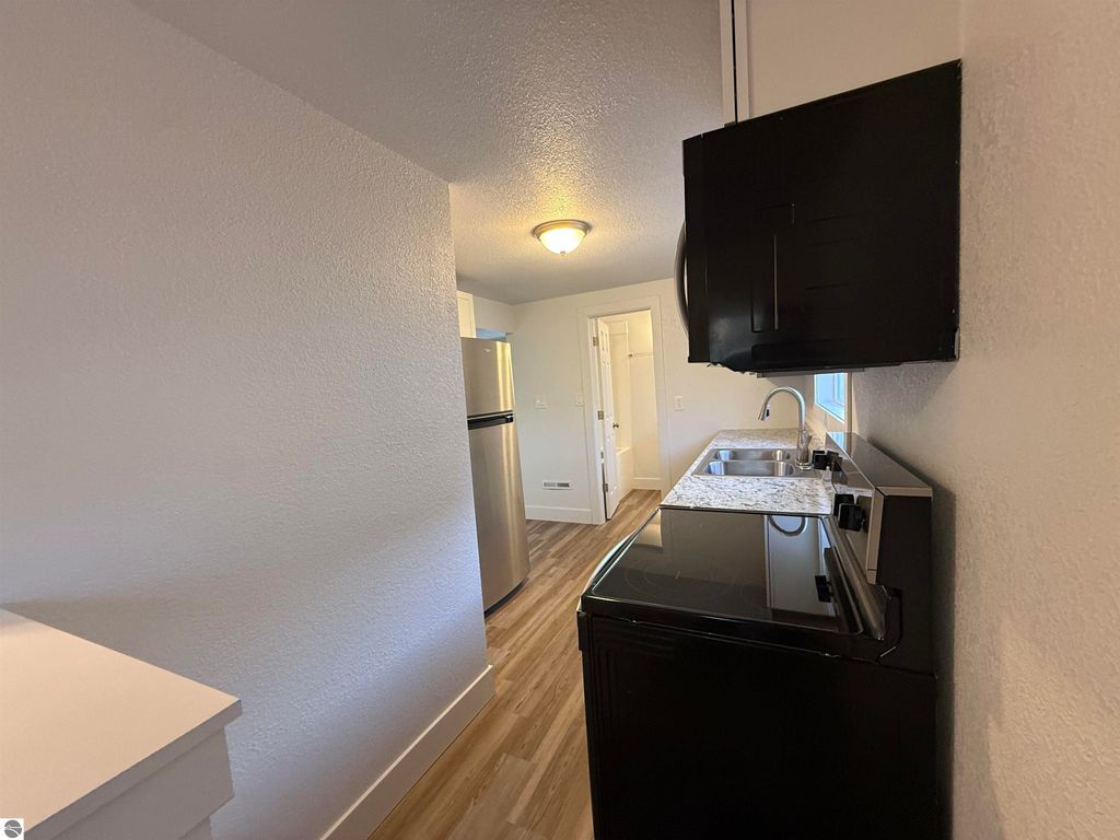 Image 15 of property listing at 1012 S Lansing, Mt Pleasant, MI 48858