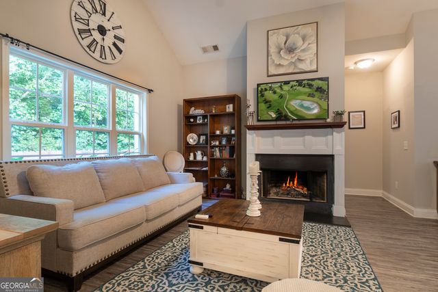318 Highland Pointe Drive, Alto, GA 30510
