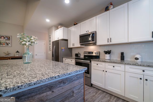 318 Highland Pointe Drive, Alto, GA 30510