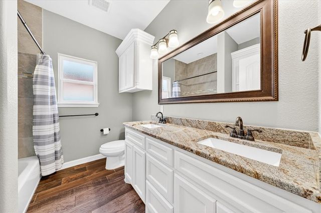 6534 Paddington Dr, Corpus Christi, TX 78414